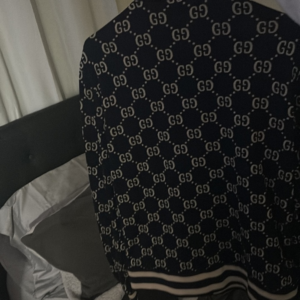 Gucci zip up - Picture 3 of 4